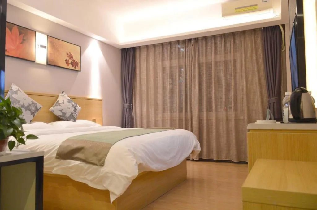 Bed in GreenTree Alliance Hotel Kunming Chuanjin Road Branch