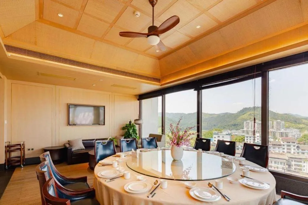 Jolie Vue Boutique Hotel Sanjiang