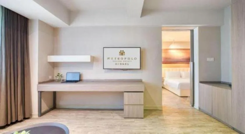 Bed in Jinjiang Metropolo Hotel - Hangzhou Xiasha