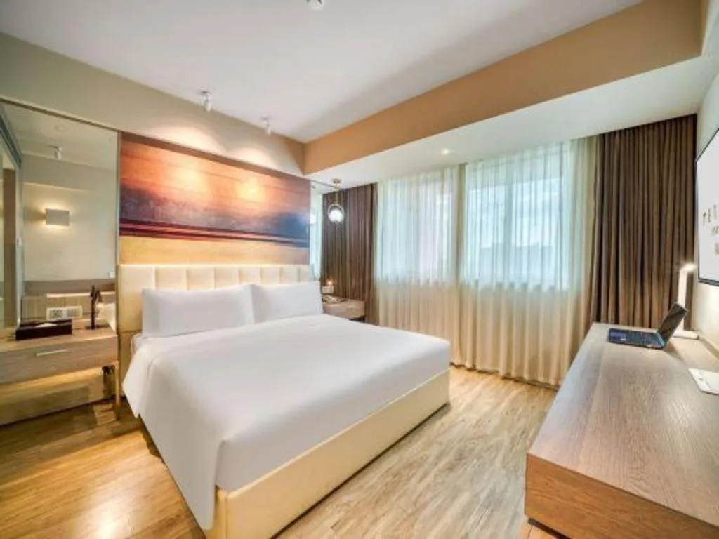 Bed in Jinjiang Metropolo Hotel - Hangzhou Xiasha