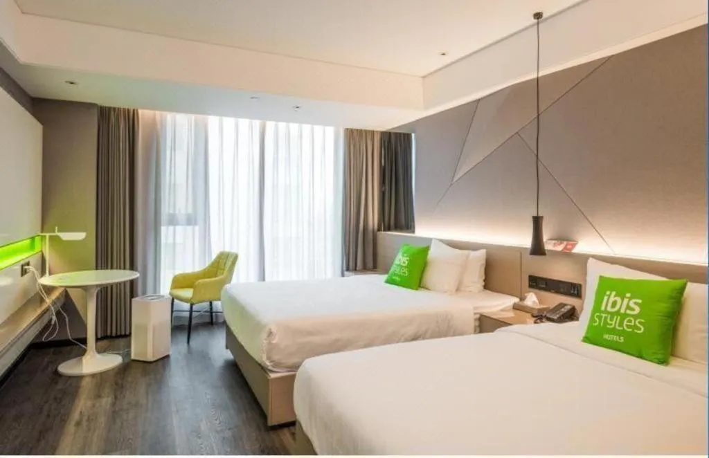 Bed in ibis Styles Yangzhou Baixiang Rd Hotel