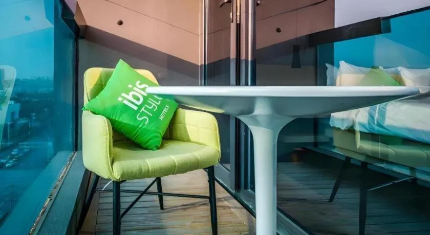 Bed in ibis Styles Yangzhou Baixiang Rd Hotel