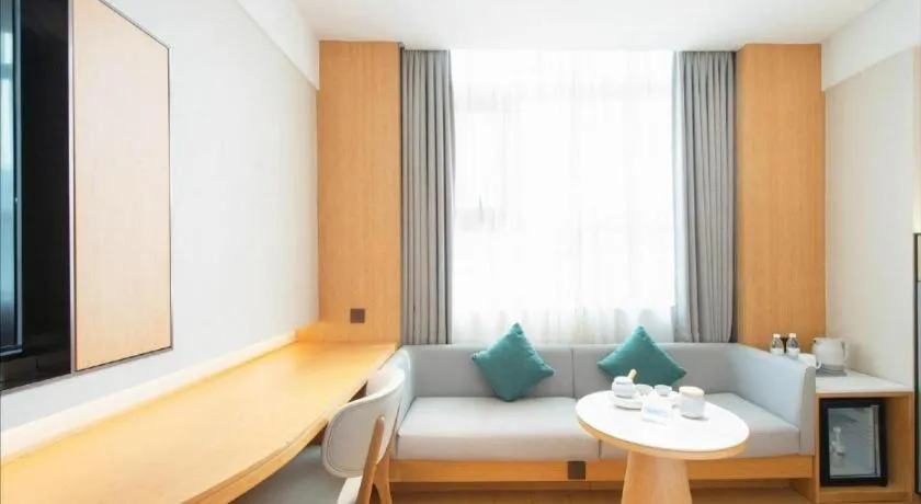 Bed in JI Hotel Xi'an Dayanta