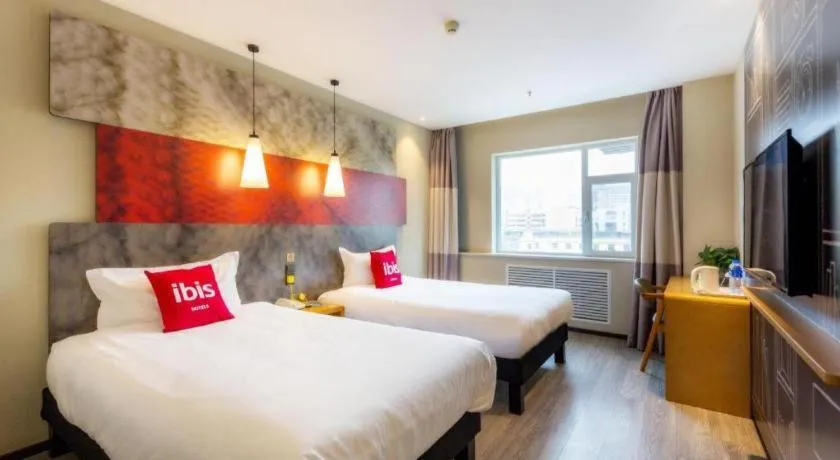 Bed in Ibis Lanzhou Dongfanghong Plaza Hotel