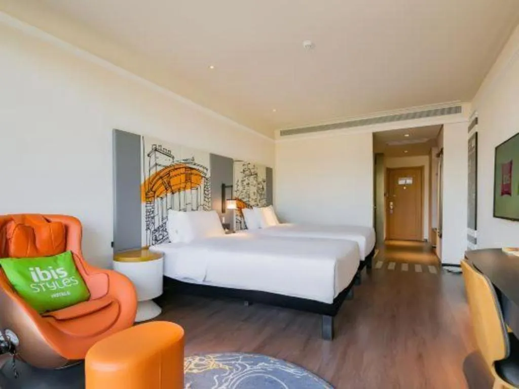 Bed in ibis xian North Second Ring Weiyang Rd Hotel