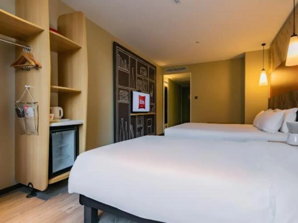 Bed in ibis xian North Second Ring Weiyang Rd Hotel