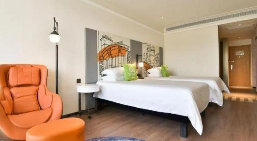 Bed in ibis xian North Second Ring Weiyang Rd Hotel