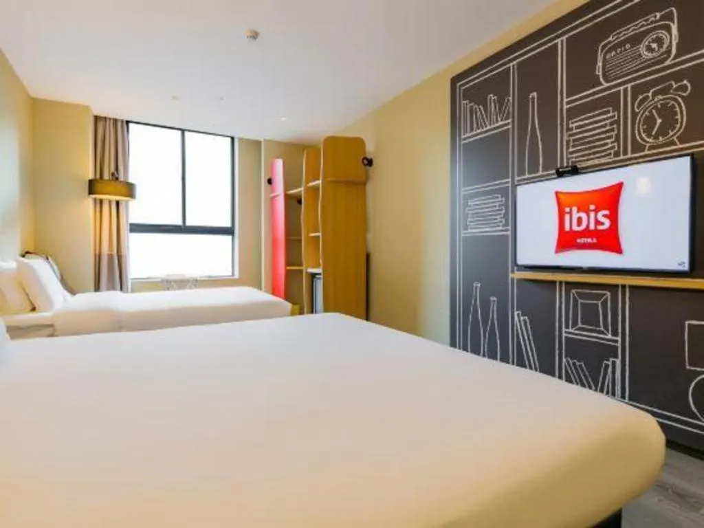Bed in ibis xian North Second Ring Weiyang Rd Hotel