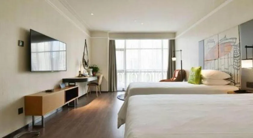 Bed in ibis xian North Second Ring Weiyang Rd Hotel