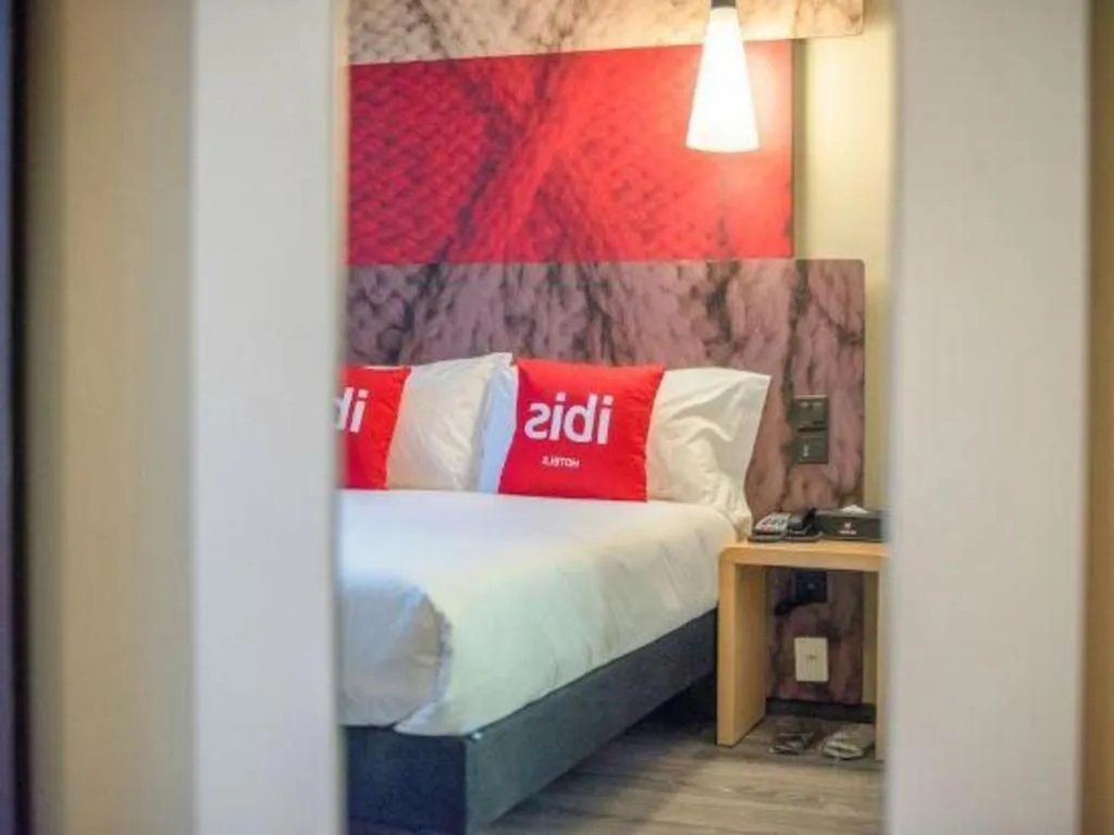 Bed in ibis xian North Second Ring Weiyang Rd Hotel