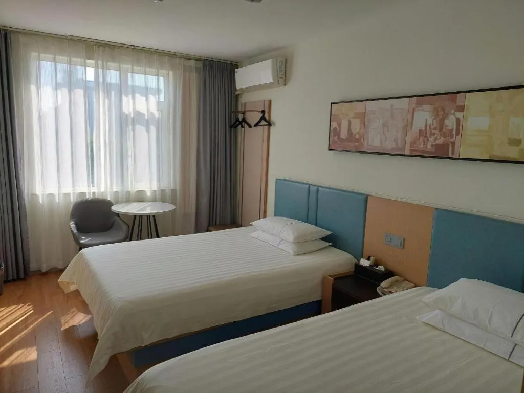 Bed in Jinjiang Inn Zibo People's Park Liuquan Road