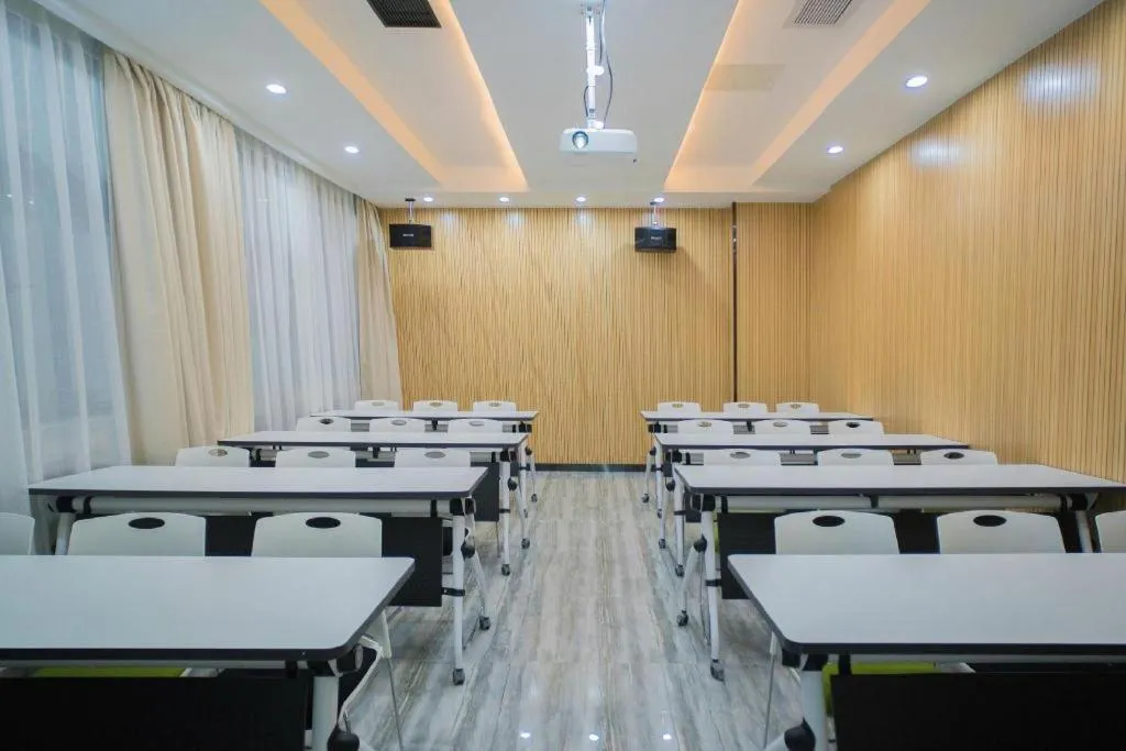 ibis Styles Dongguan Chang-an Wanda Plaza Hotel