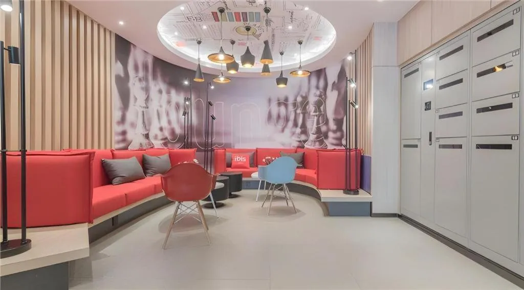 ibis Chengdu East Railway Station Hotel