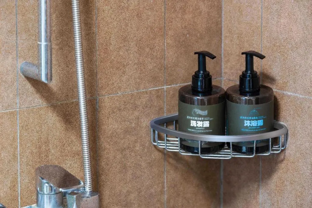 ibis Chengdu East Railway Station Hotel