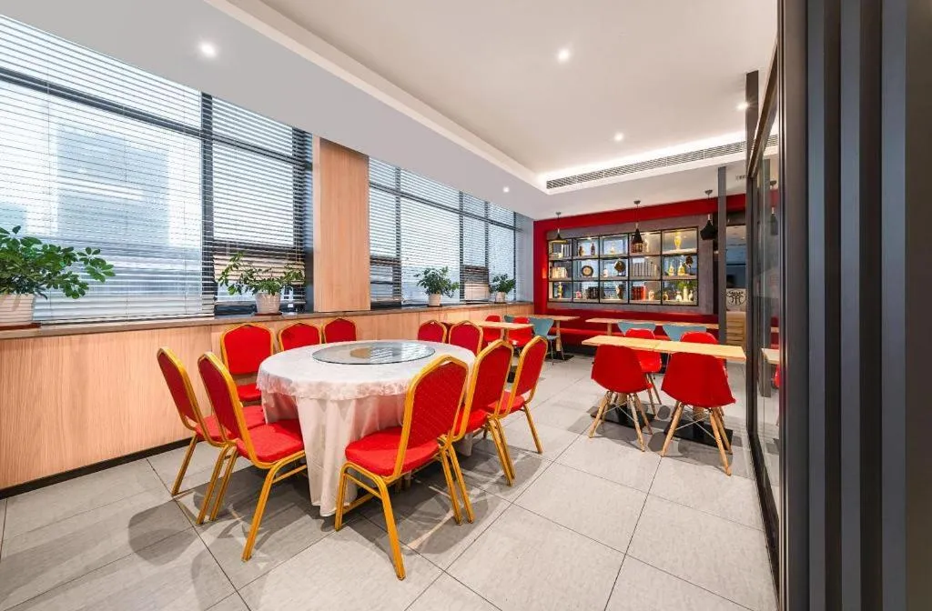 ibis Chengdu East Railway Station Hotel