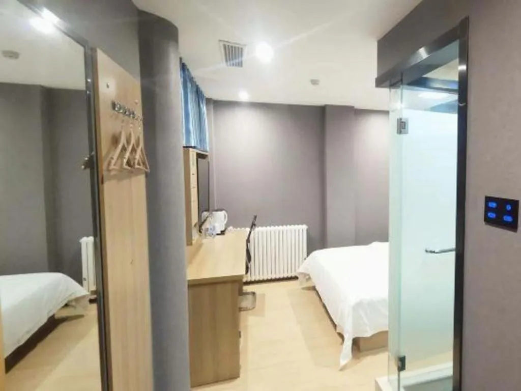 Bed in 7 Days Premium Qingdao Keji Street Taishan Road Metro Station