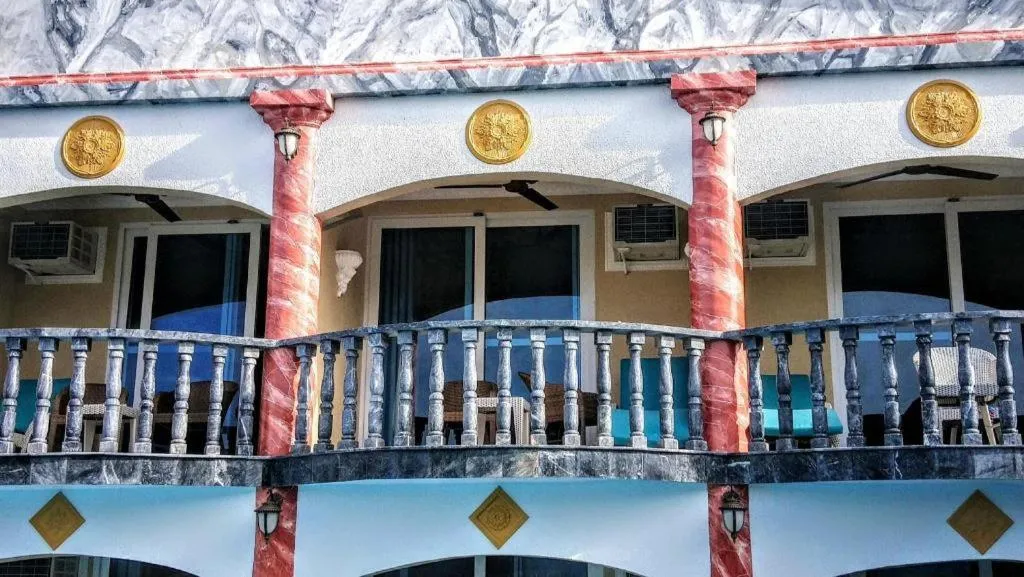 Roman Empire Panglao Boutique Resort