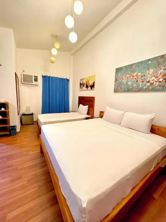 Bed in Roman Empire Panglao Boutique Resort