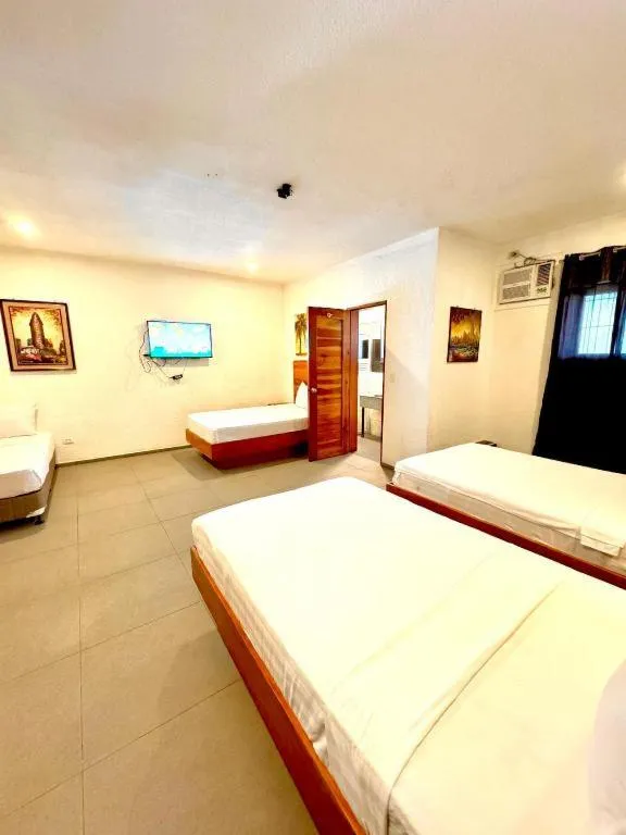 Bed in Roman Empire Panglao Boutique Resort