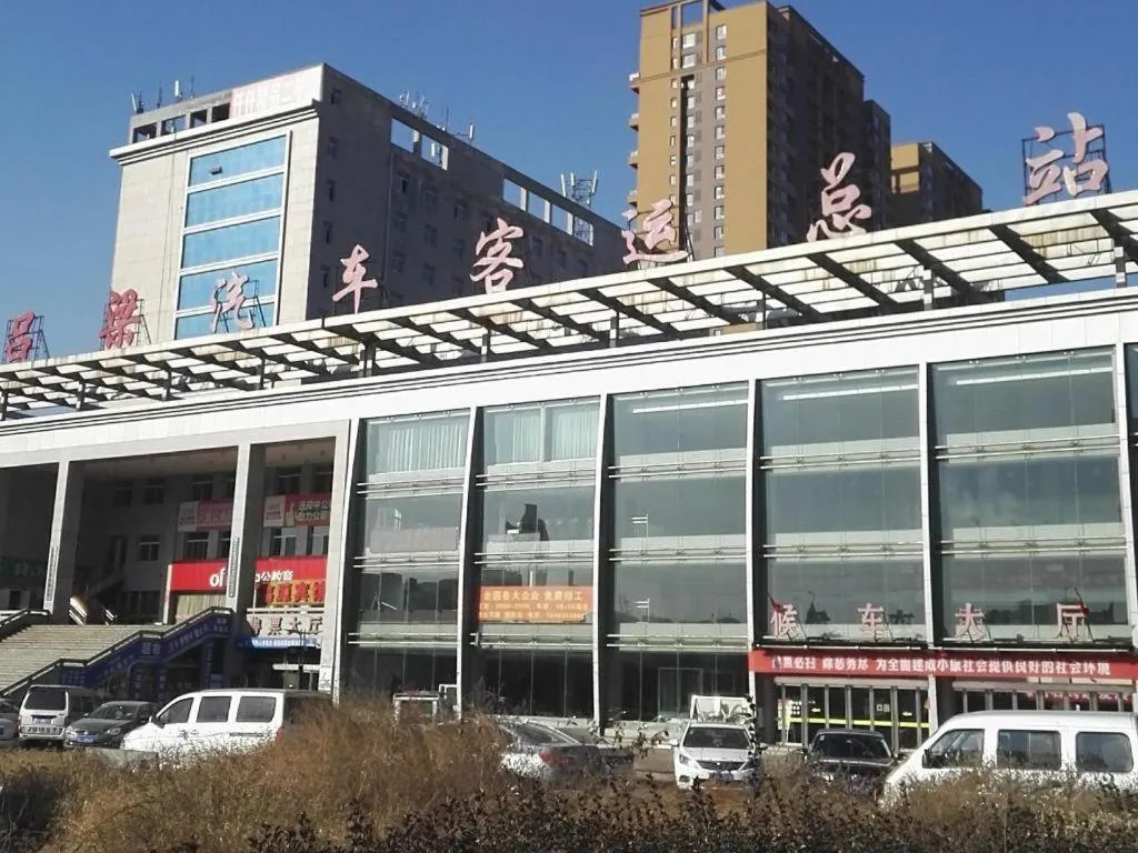 7 Days Inn Lvliang Bus Terminal
