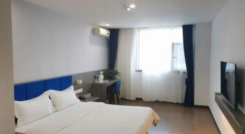 7 Days Inn Lvliang Bus Terminal