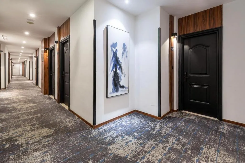 H Life Hotel (Shenzhen Sea World Branch)