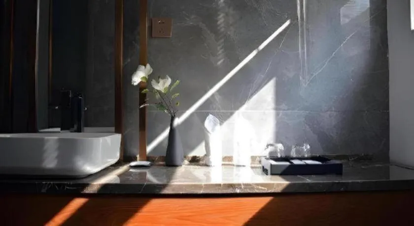 H Life Hotel (Shenzhen Sea World Branch)