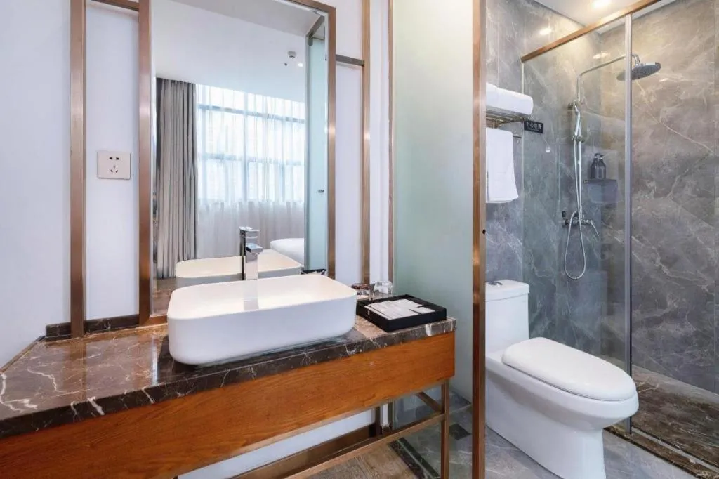 H Life Hotel (Shenzhen Sea World Branch)