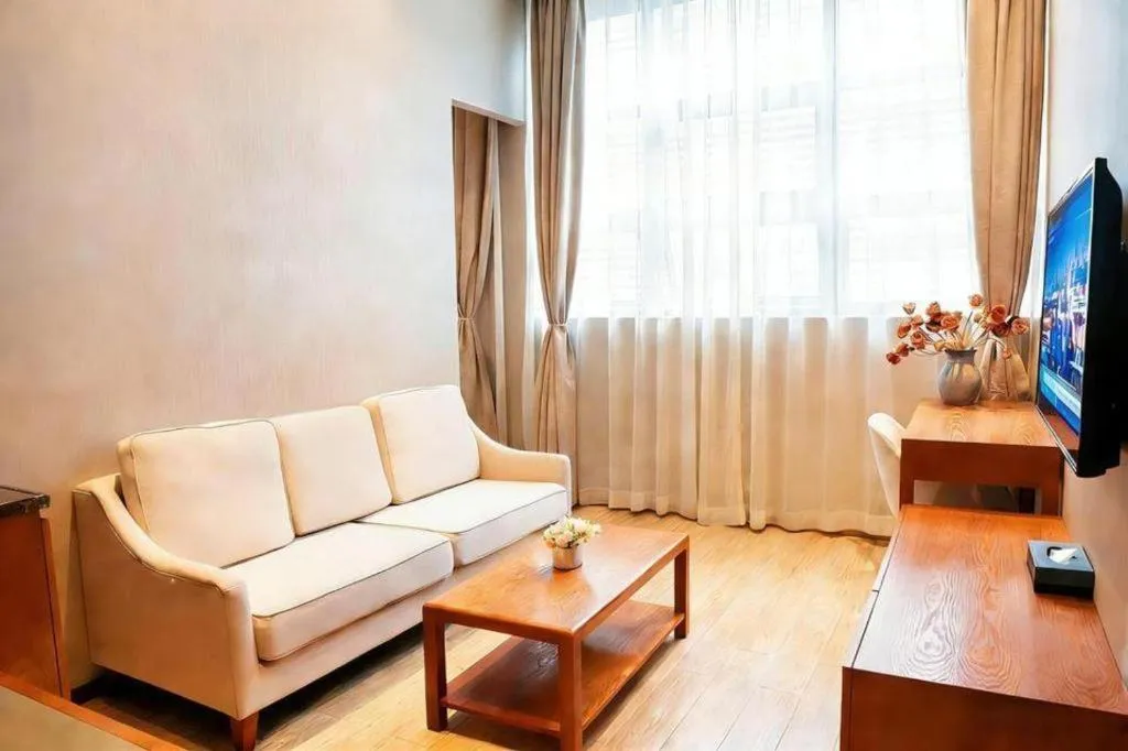 H Life Hotel (Shenzhen Sea World Branch)