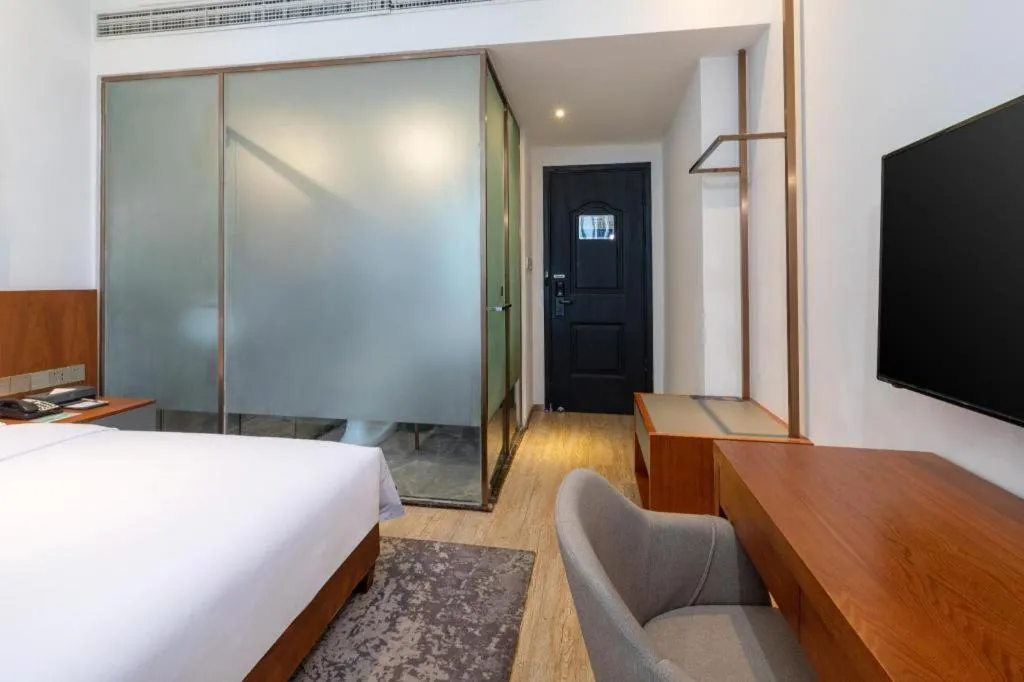 Bed in H Life Hotel (Shenzhen Sea World Branch)