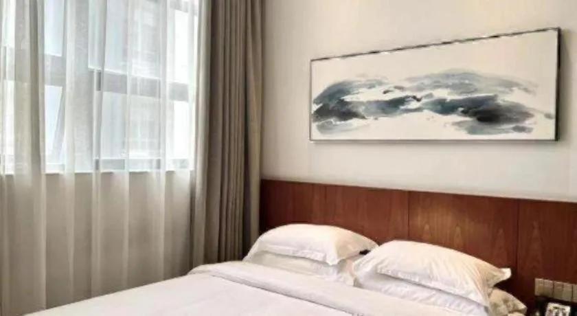 Bed in H Life Hotel (Shenzhen Sea World Branch)