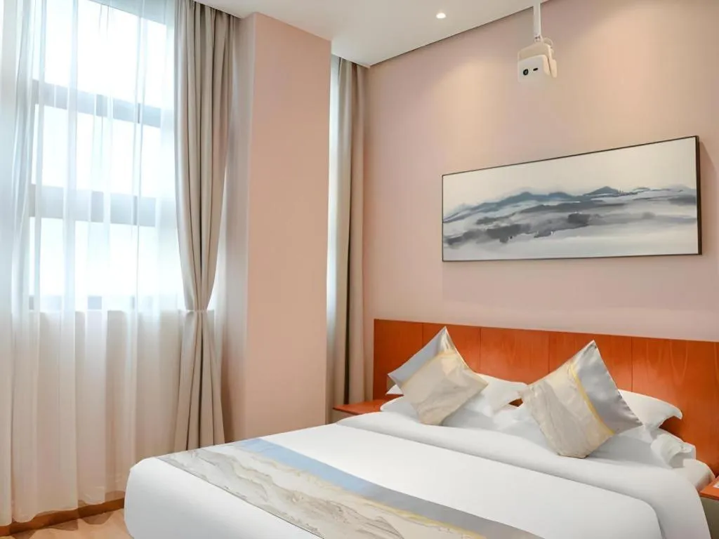 Bed in H Life Hotel (Shenzhen Sea World Branch)