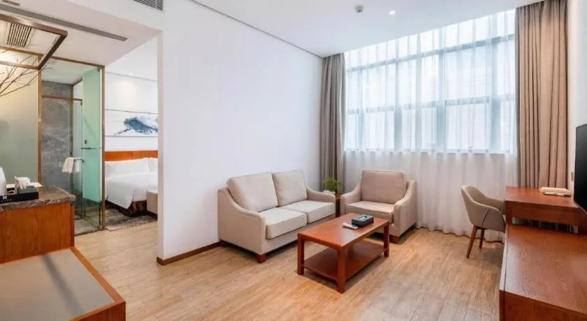 H Life Hotel (Shenzhen Sea World Branch)