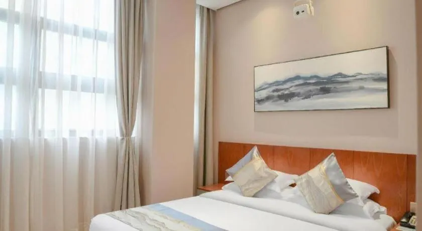 Bed in H Life Hotel (Shenzhen Sea World Branch)