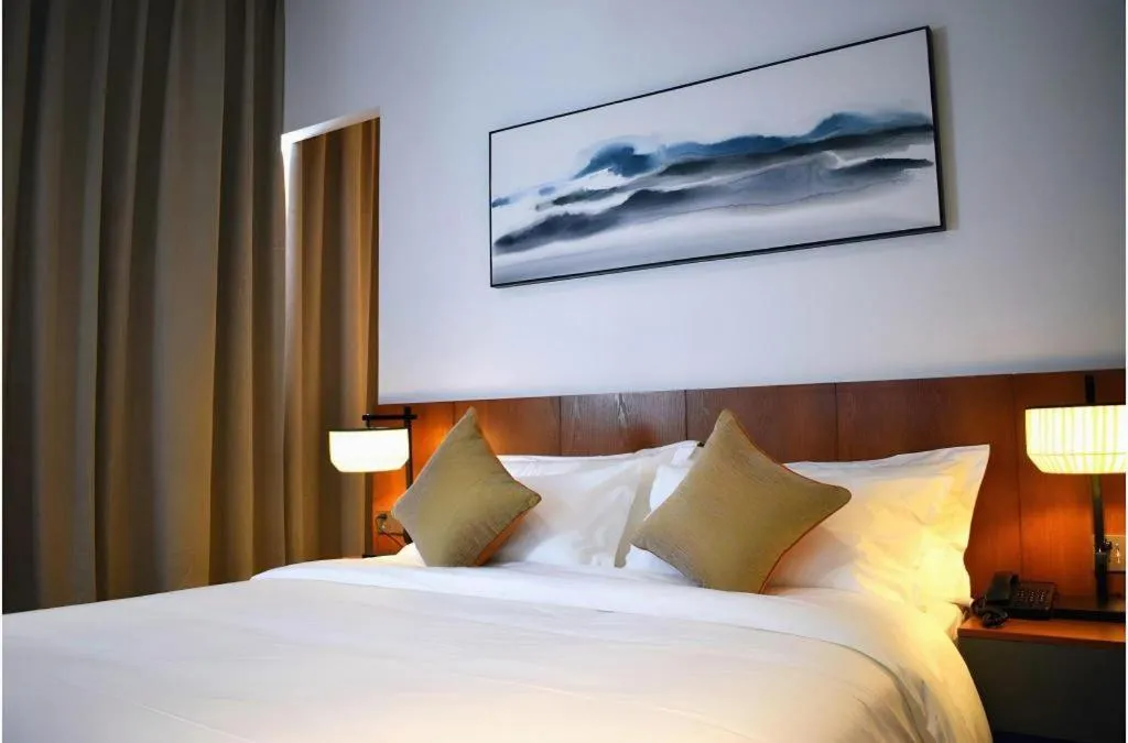 Bed in H Life Hotel (Shenzhen Sea World Branch)
