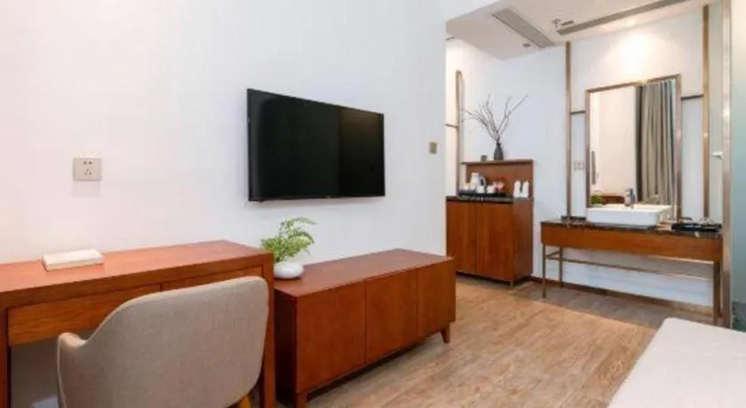 H Life Hotel (Shenzhen Sea World Branch)