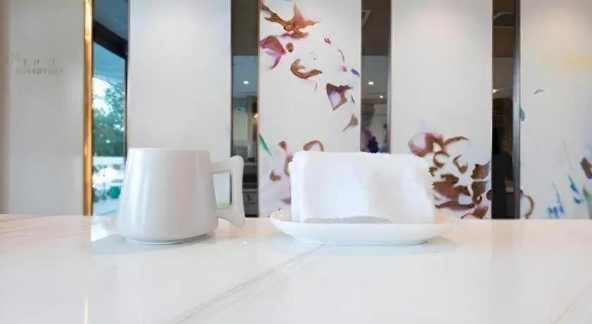 Lavande Hotels·Anyang Wojin Wanda Plaza