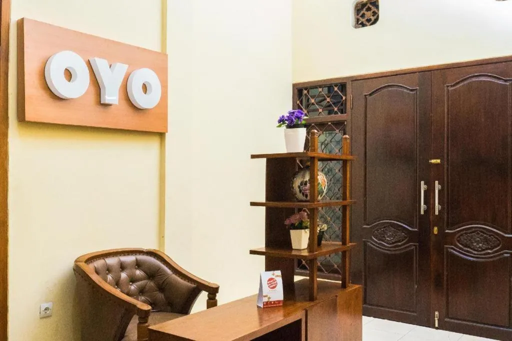 OYO 643 Al Thalib 8 Syariah