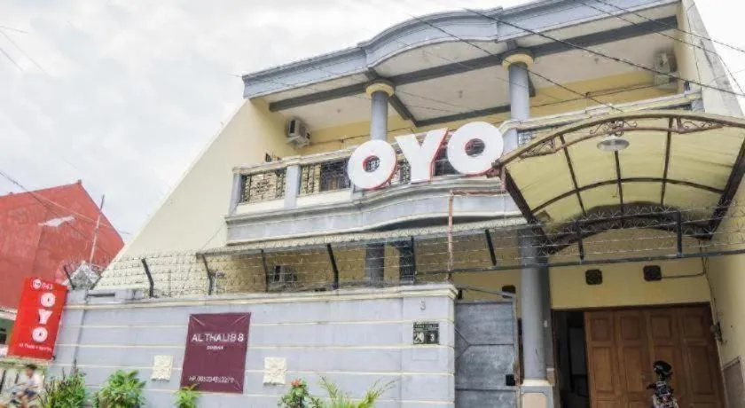 OYO 643 Al Thalib 8 Syariah