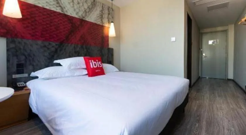 Bed in Ibis Lianyungang Guanyun County Downtown Hotel Hotel