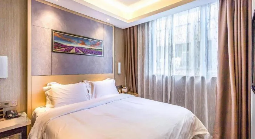 Bed in Lavande Hotel Beijing Guanganmen Lize Commercial Zone