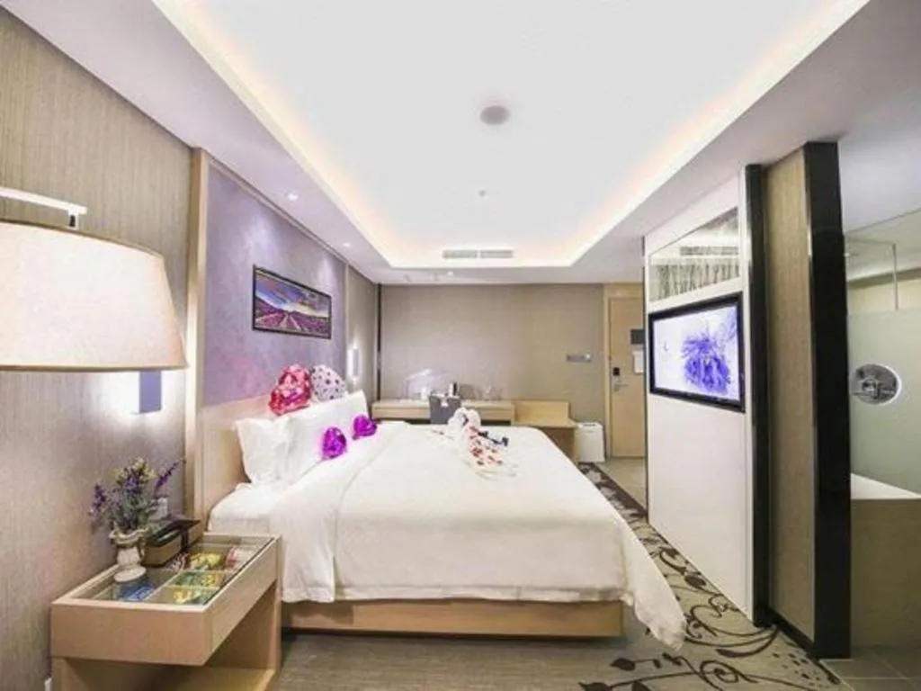 Bed in Lavande Hotel Beijing Guanganmen Lize Commercial Zone