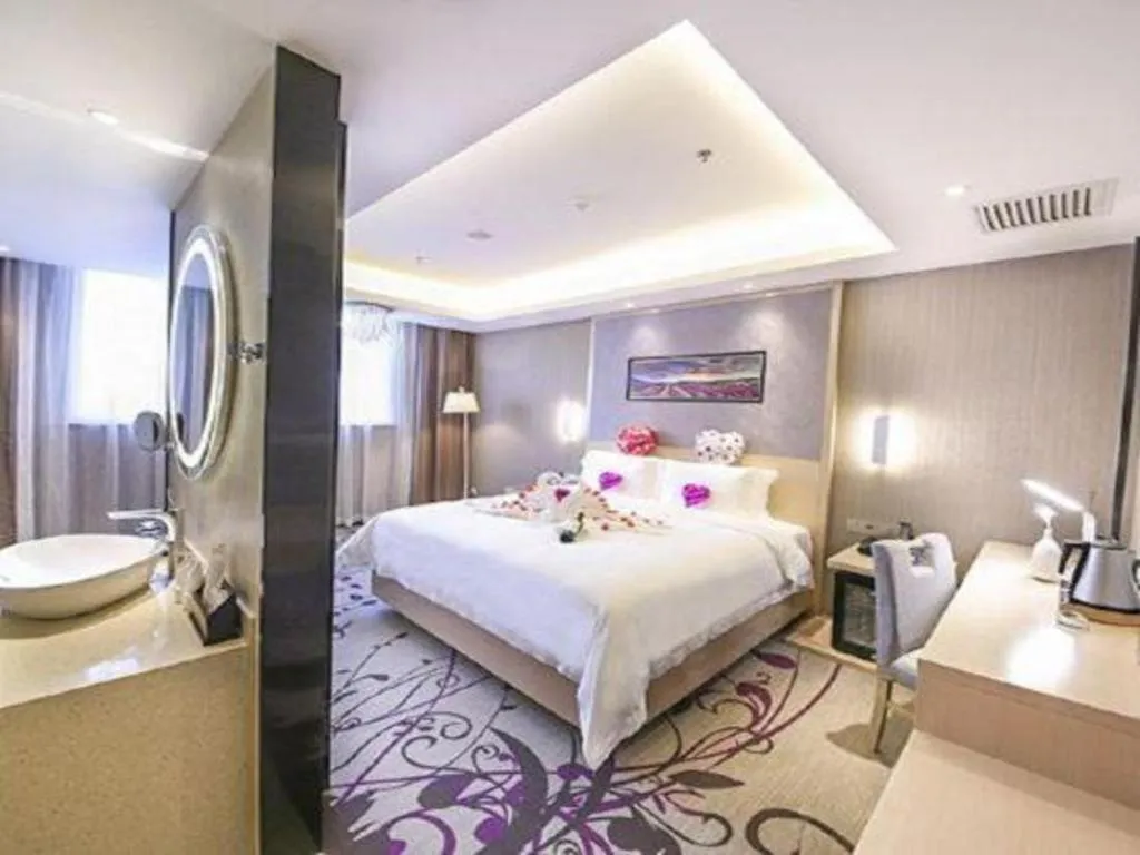 Bed in Lavande Hotel Beijing Guanganmen Lize Commercial Zone