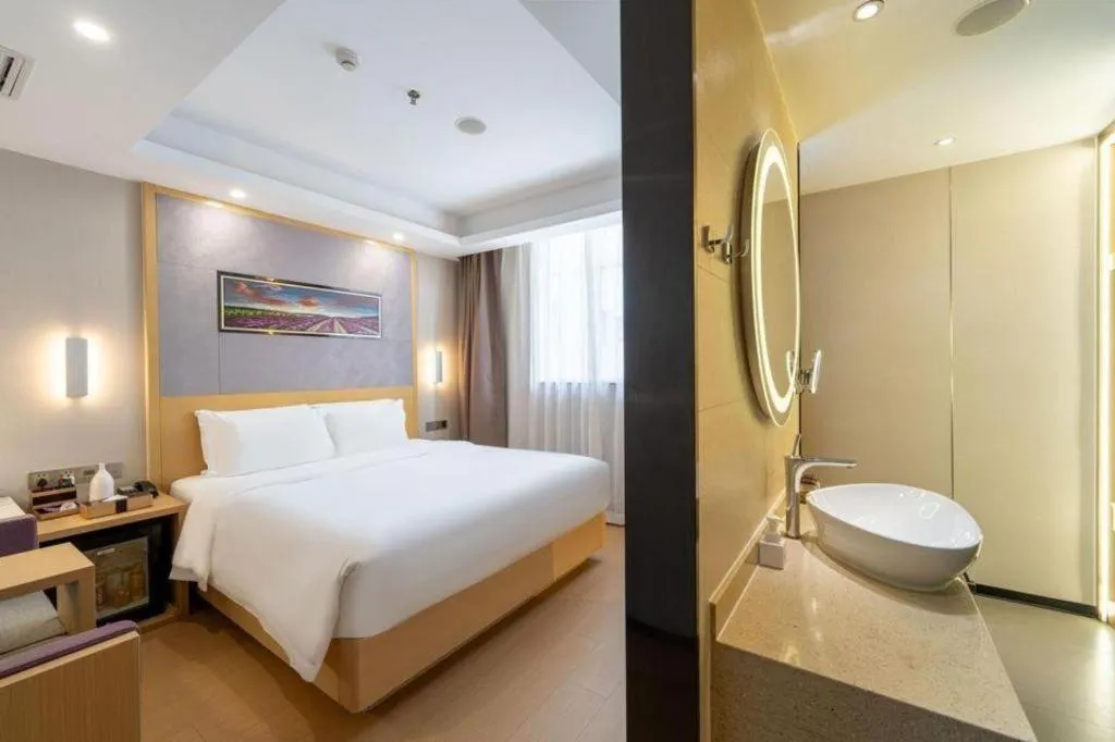 Bed in Lavande Hotel Beijing Guanganmen Lize Commercial Zone