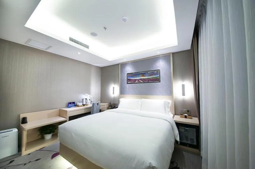 Bed in Lavande Hotel Beijing Guanganmen Lize Commercial Zone