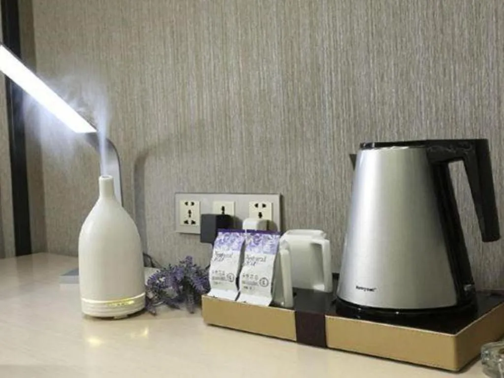 Lavande Hotel Beijing Guanganmen Lize Commercial Zone