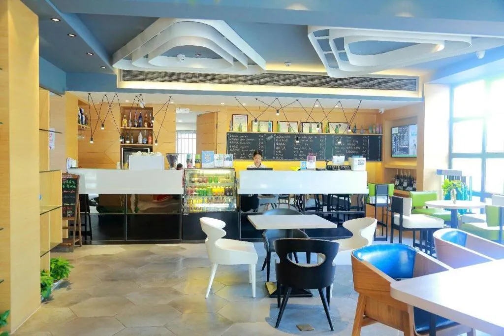 Ibis Styles Shanghai Qingpu Sports Center Hotel