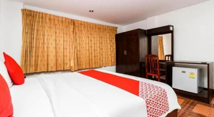 Bed in Hotel Jomtien View Paradise