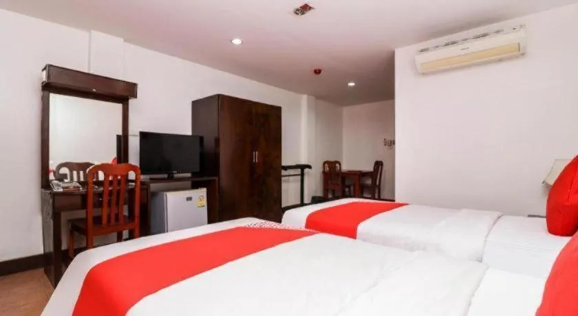 Bed in Hotel Jomtien View Paradise