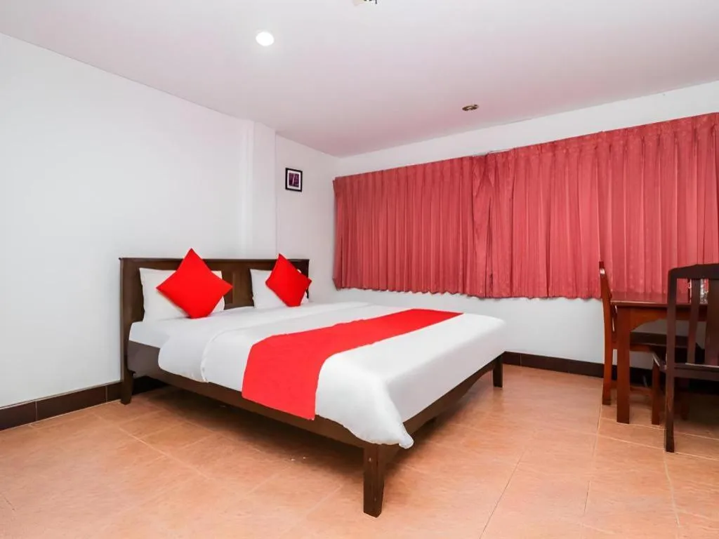 Bed in Hotel Jomtien View Paradise
